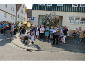 Fronleichnamsprozession durch die Straßen von Naumburg (Foto: Karl-Franz Thiede)